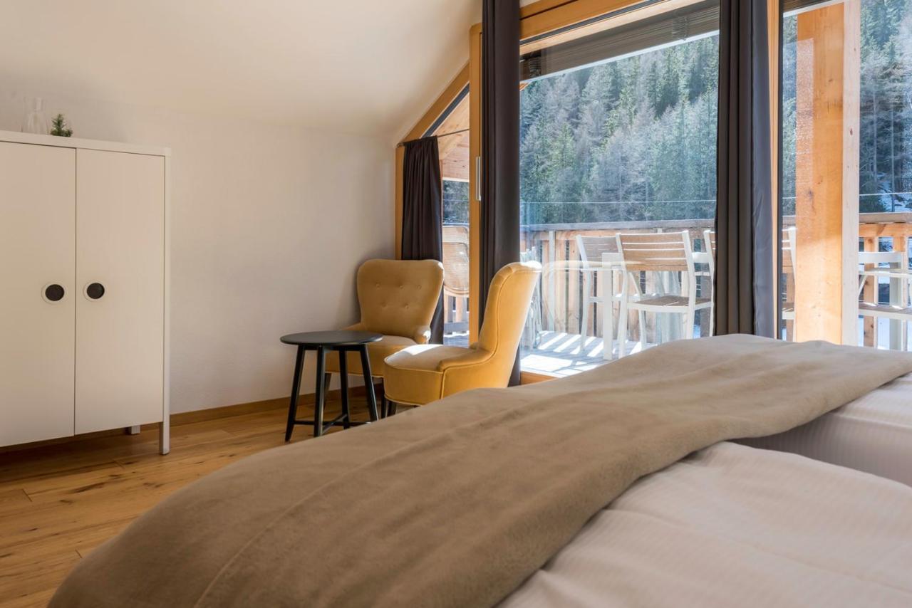 Montela Hotel & Resort - Suiten ザース・グルント エクステリア 写真