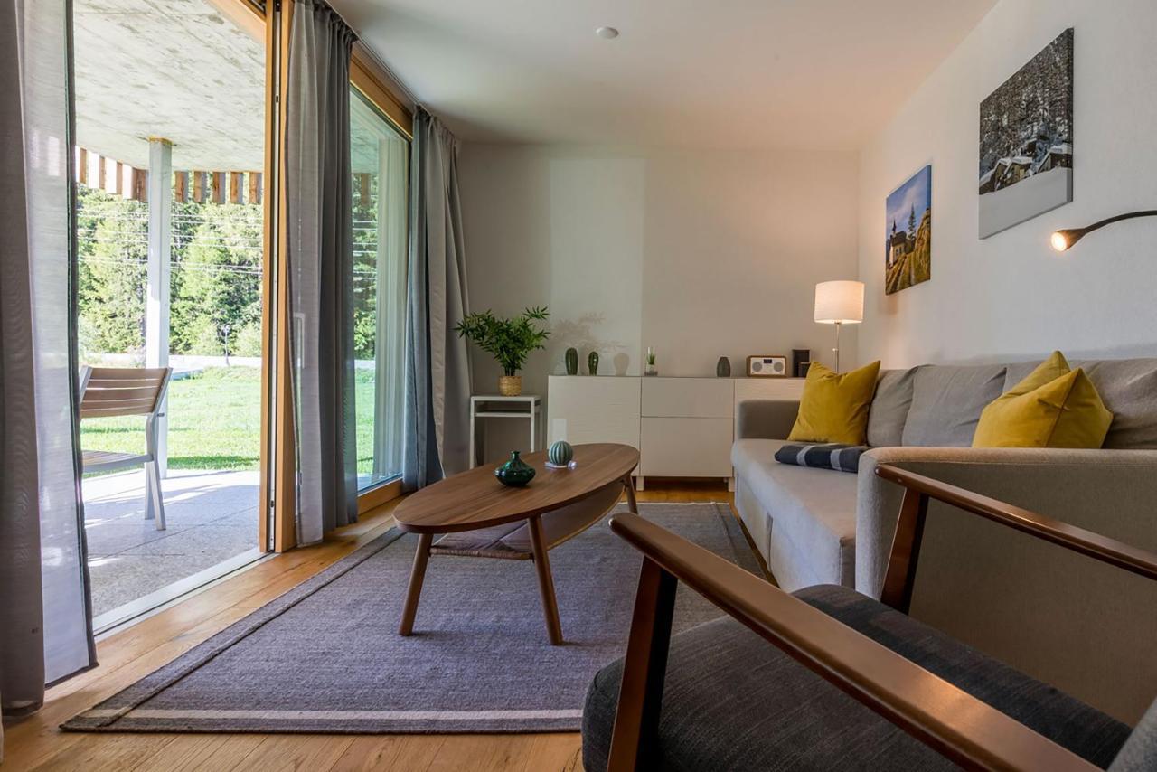 Montela Hotel & Resort - Suiten ザース・グルント エクステリア 写真