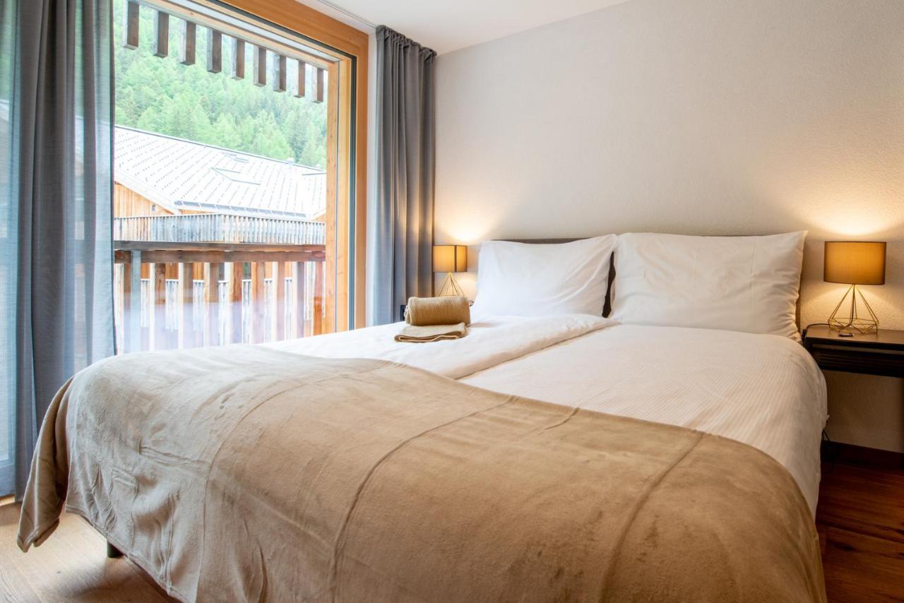 Montela Hotel & Resort - Suiten ザース・グルント エクステリア 写真